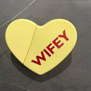 KKW Fragrance Wifey NEW